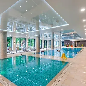 https://apartament-lux-premium-nadmorskie-tarasy-holiday-city.kolobrzeghotels.com